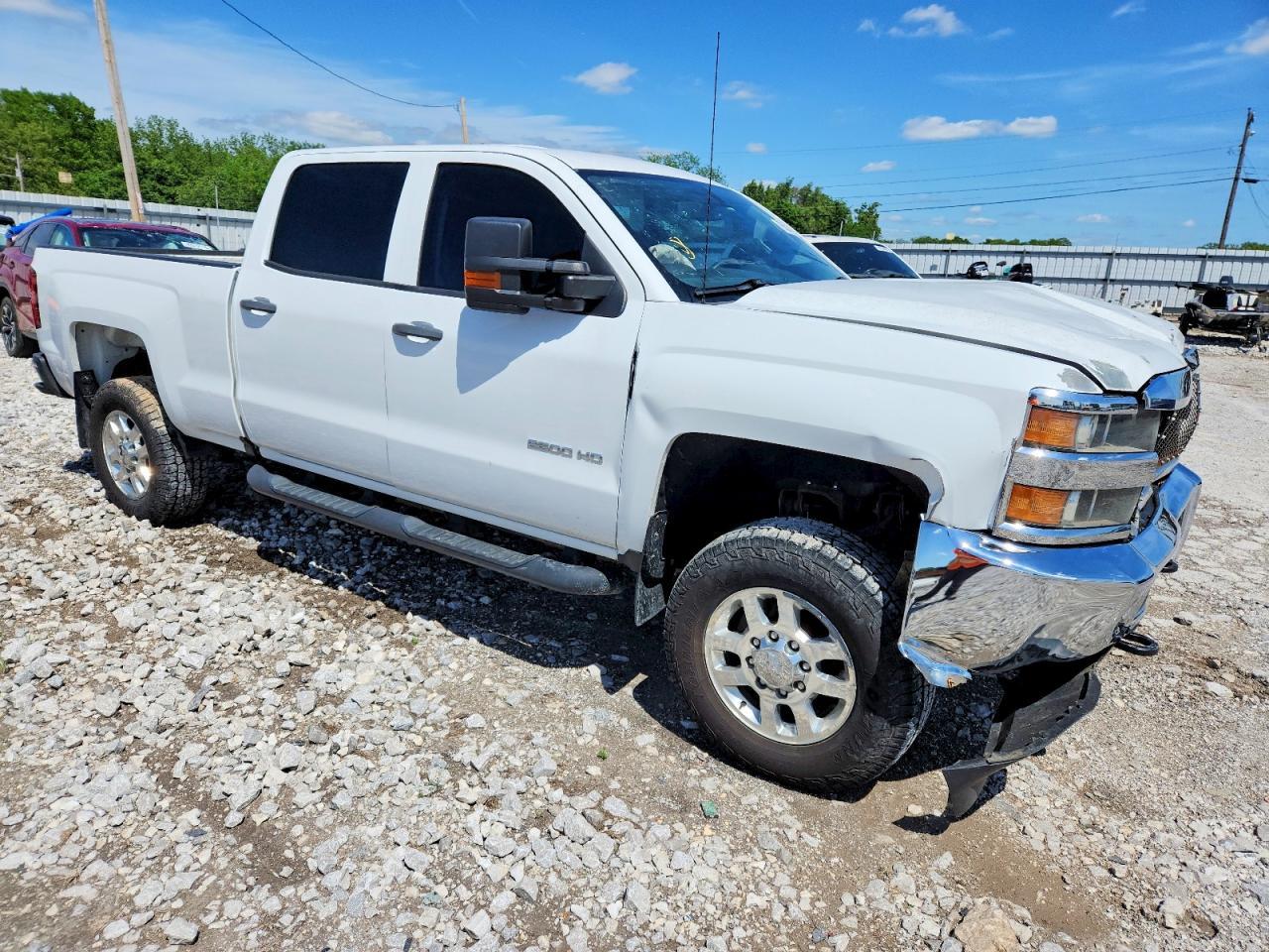 2016 Chevrolet Silverado K2500 Heavy Duty - Фото 4