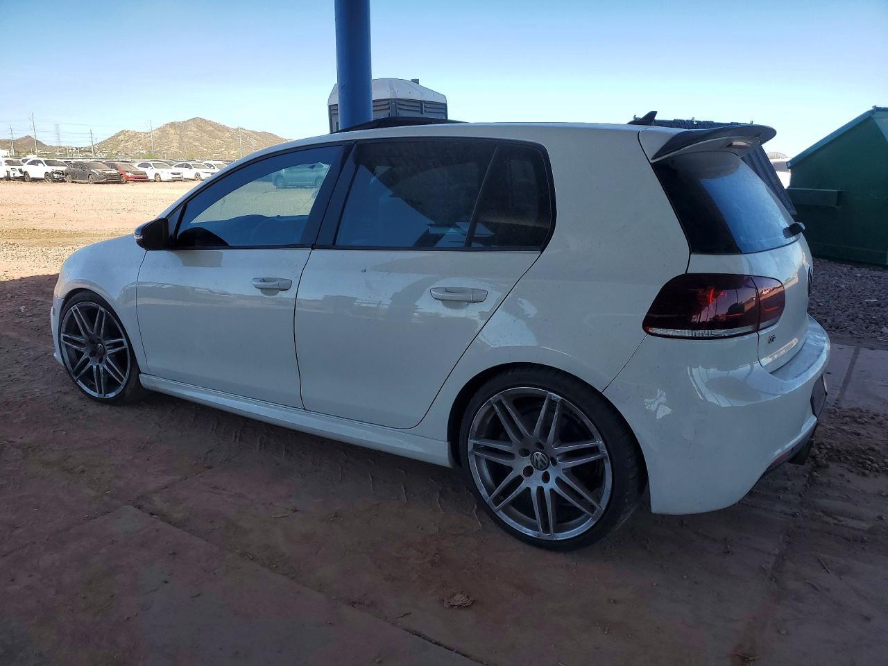 2012 Volkswagen Golf R - Фото 2