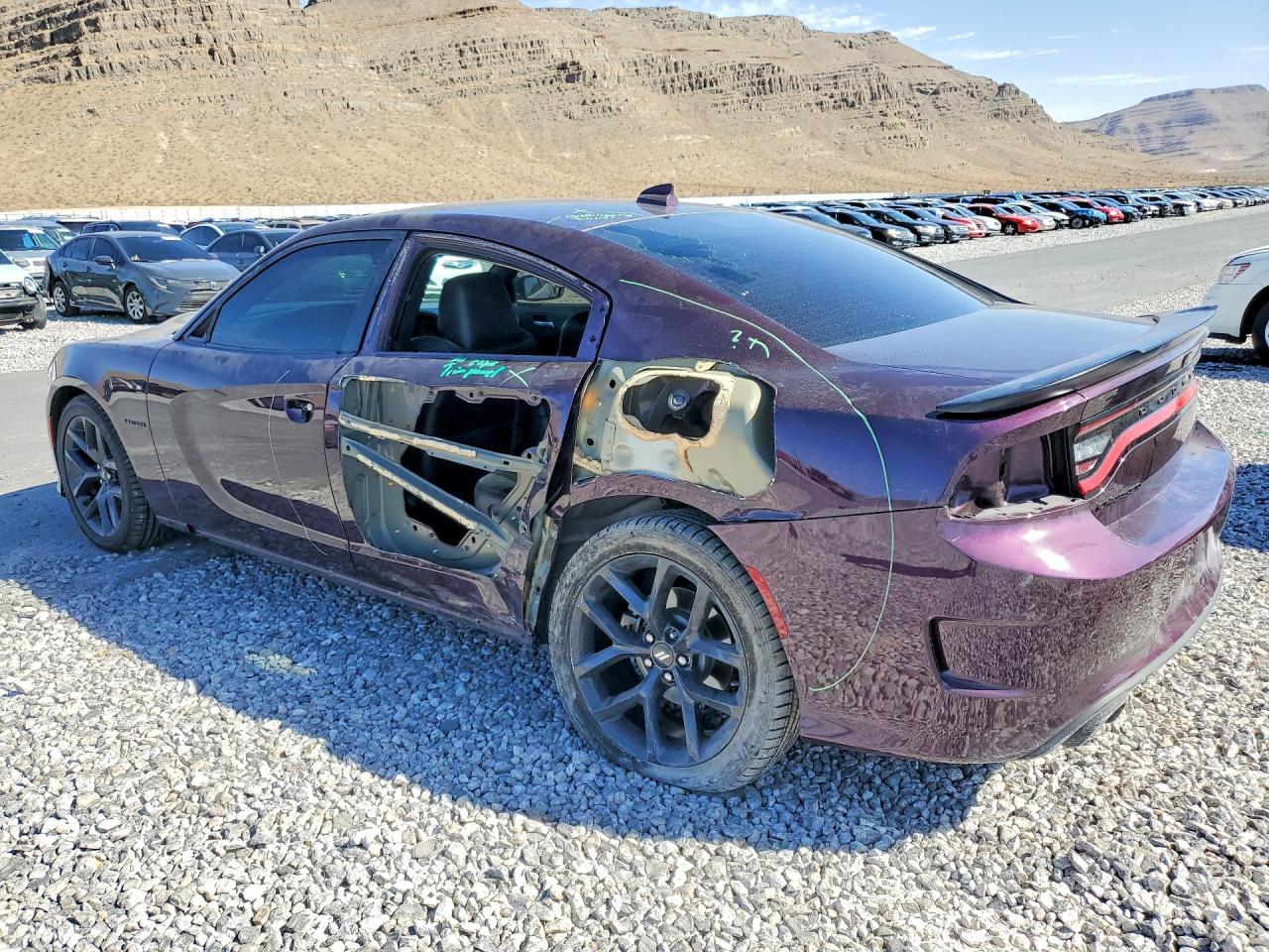2021 Dodge Charger R - Фото 2