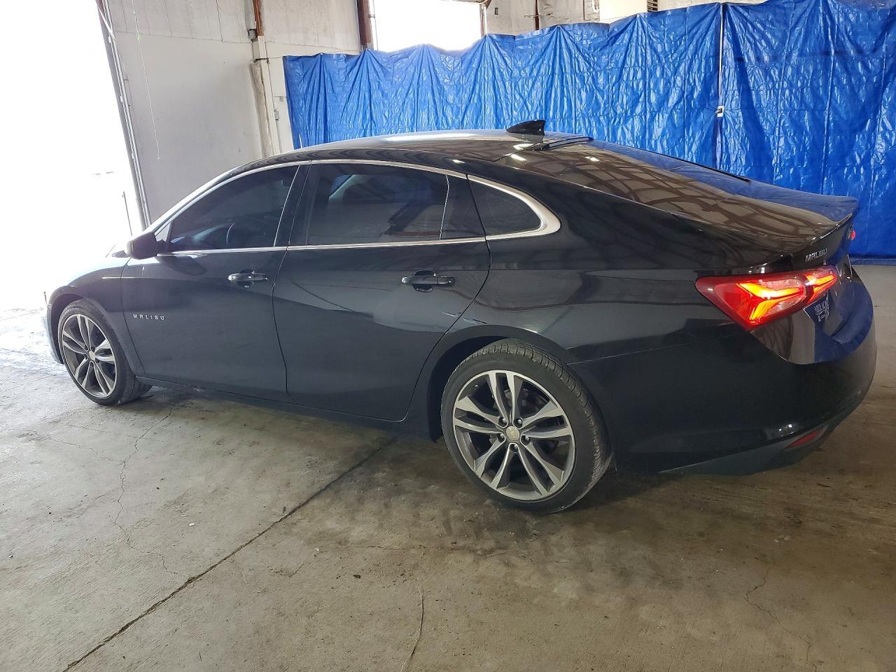 2020 Chevrolet Malibu Lt - Фото 2