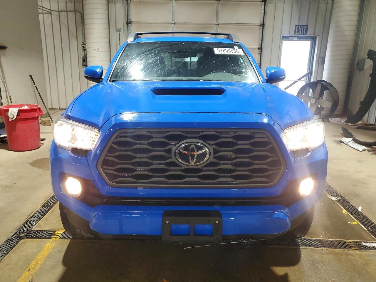 2020 Toyota Tacoma Trd Sport - Image 5