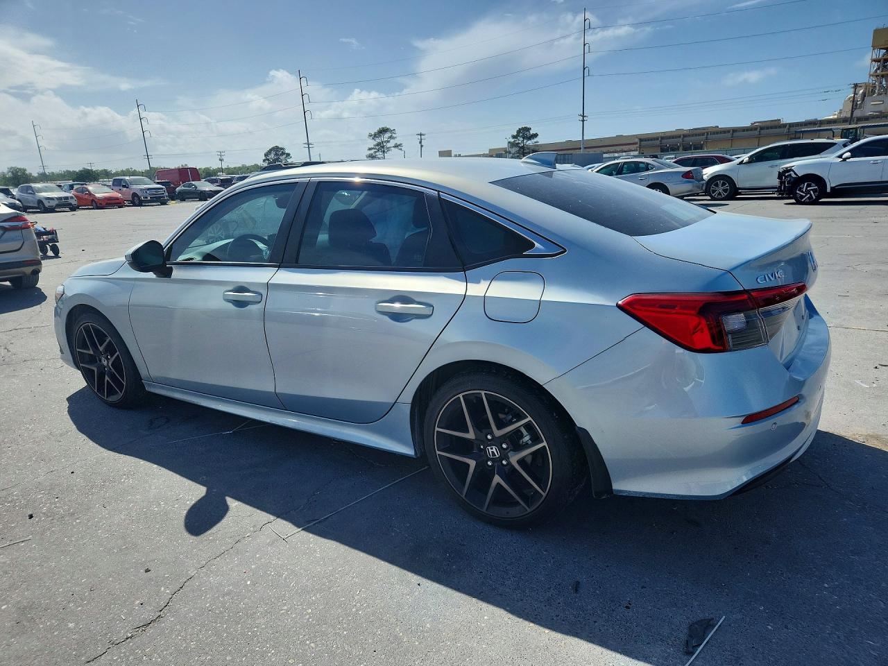 2022 Honda Civic Touring - Image 2