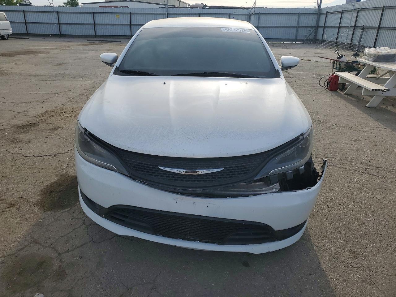 2015 Chrysler 200 S - Image 5