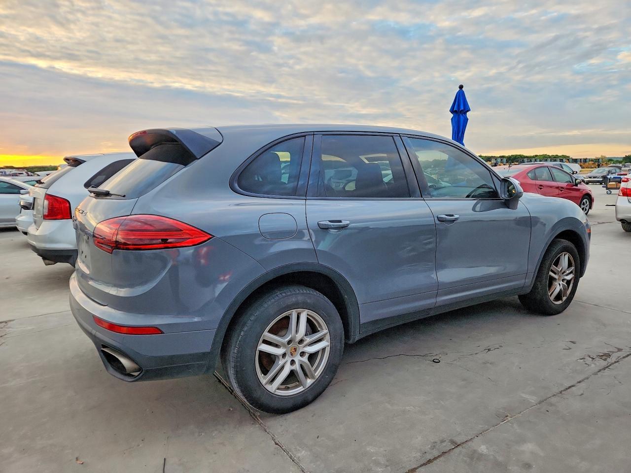 2017 Porsche Cayenne - Фото 3
