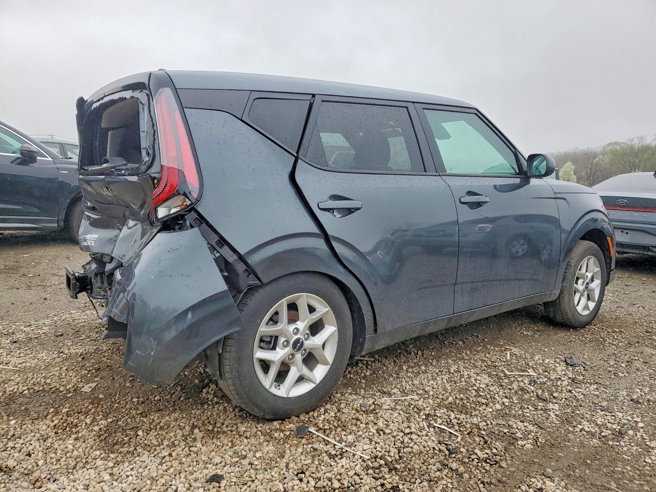 2025 Kia Soul Lx - Image 3