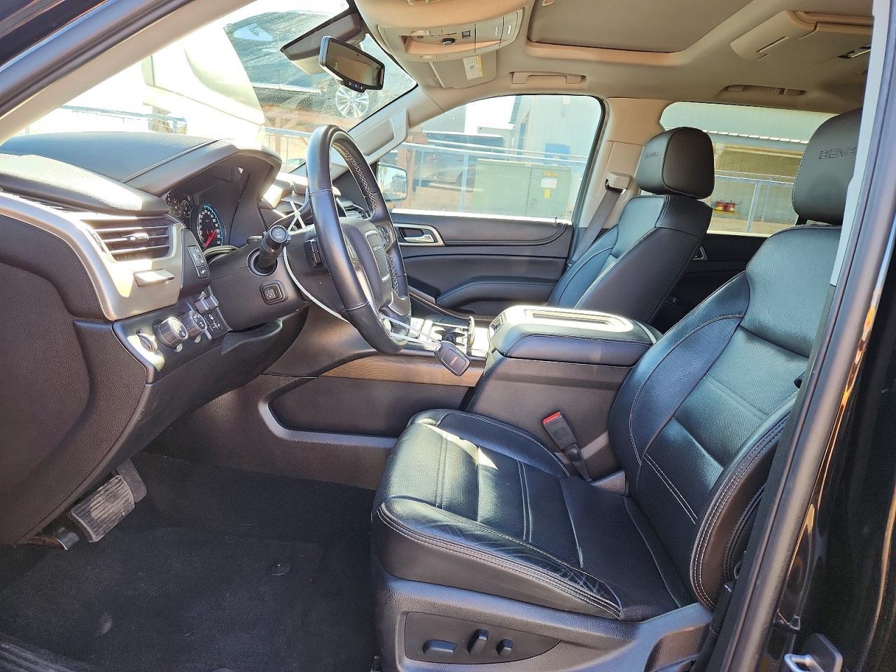 2018 GMC Yukon Denali - Фото 7