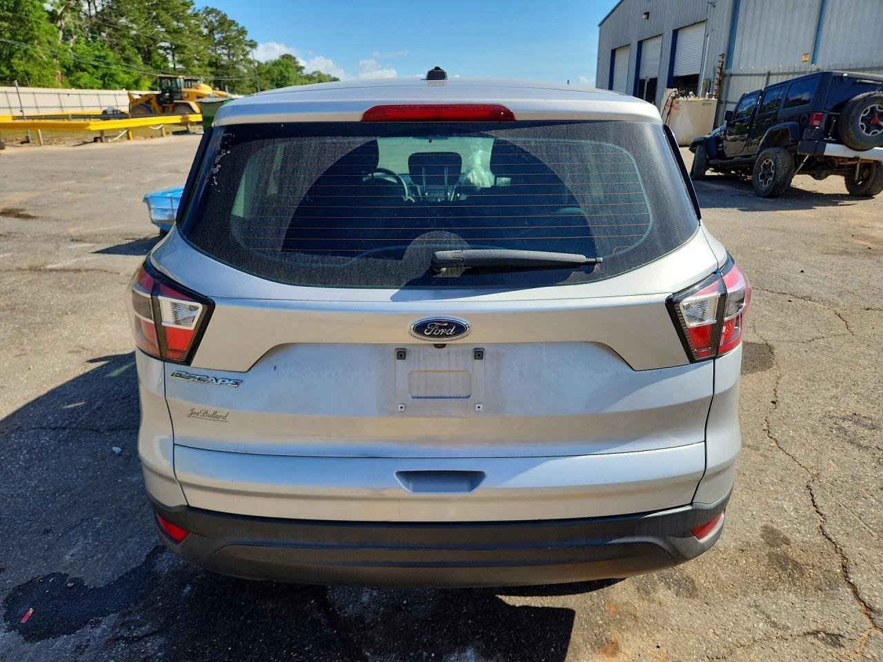 2018 Ford Escape S - Image 6