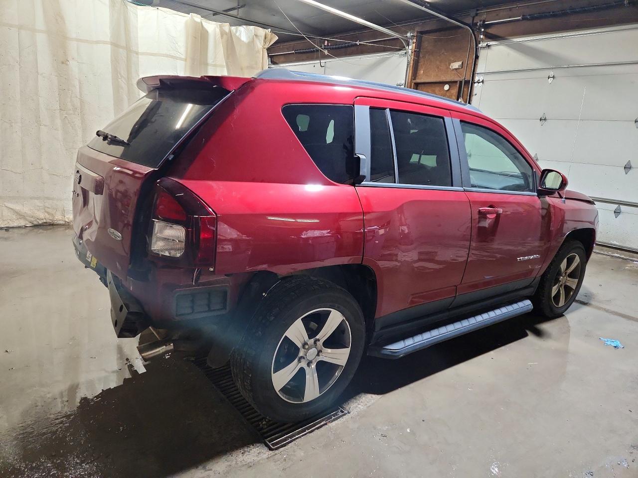 2017 Jeep Compass Latitude - Фото 3