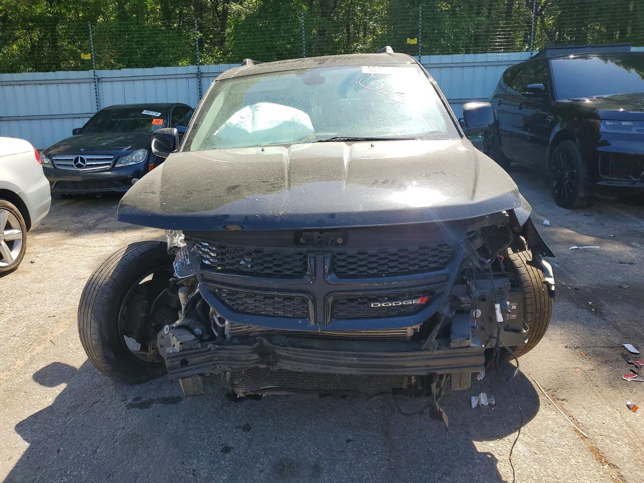 2018 Dodge Journey Crossroad - Фото 5