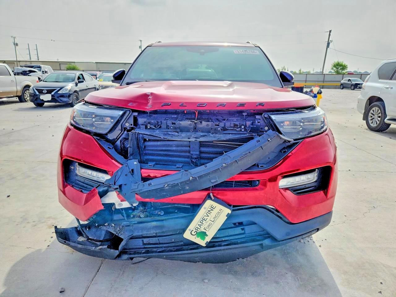 2024 Ford Explorer St-Line - Image 5