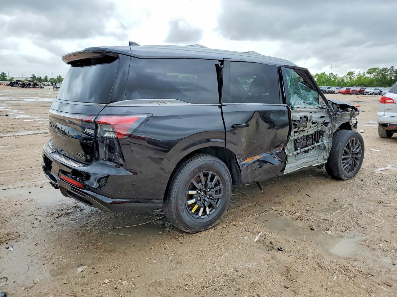 2025 Infiniti Qx80 Autograph - Image 3