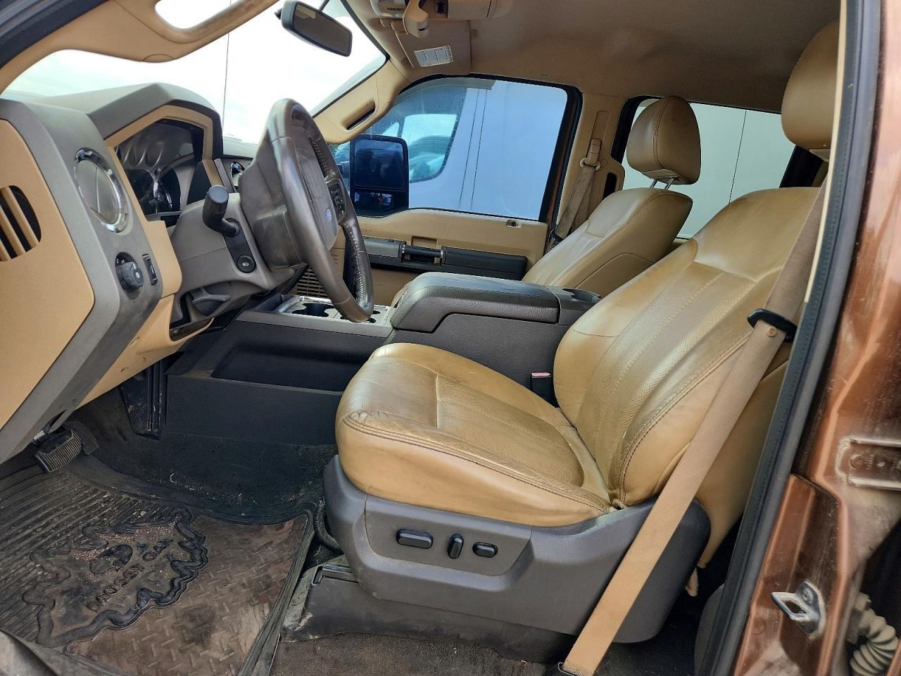 2011 Ford F250 Super Duty - Image 7