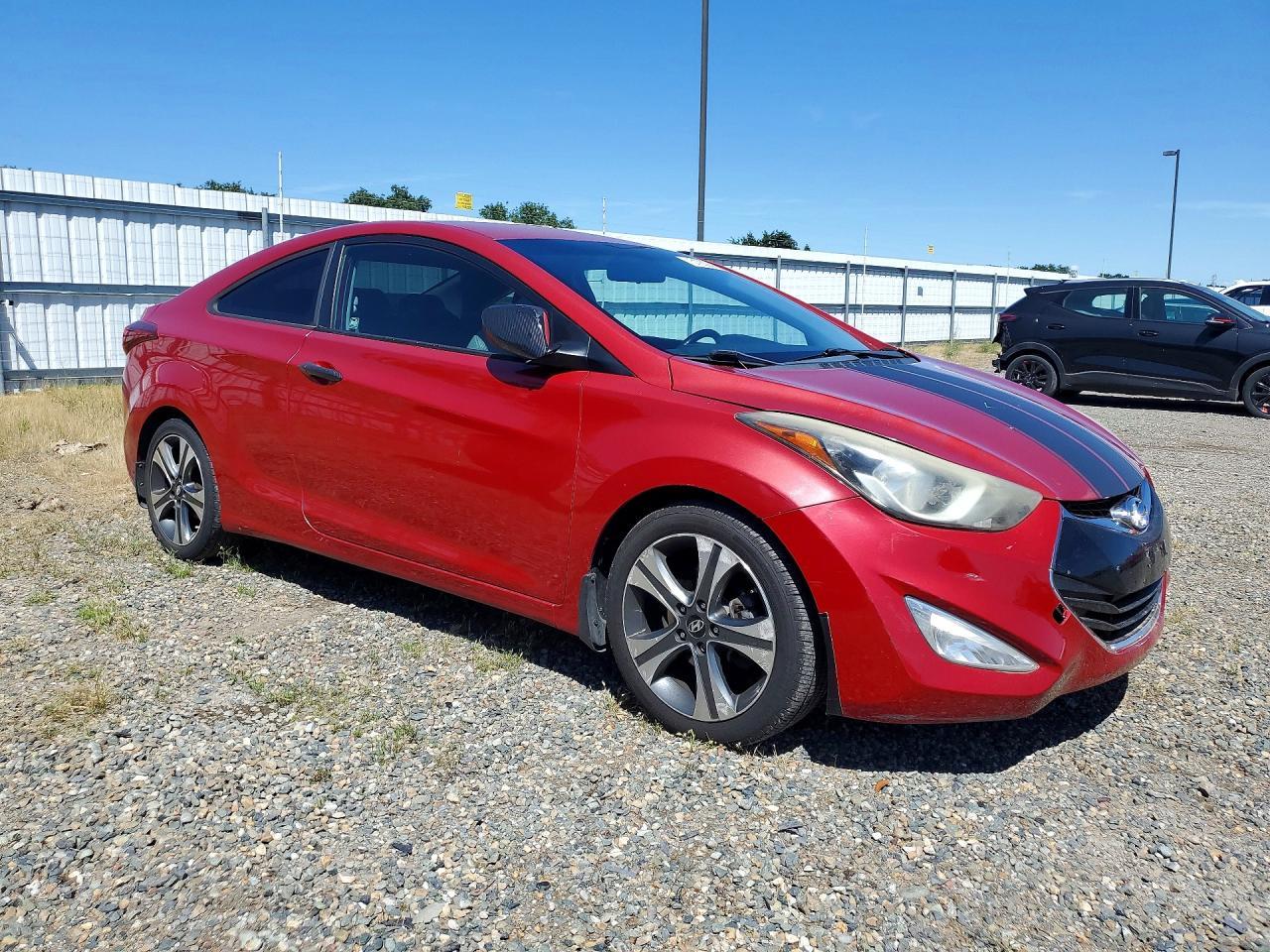 2014 Hyundai Elantra Coupe Base - Фото 4