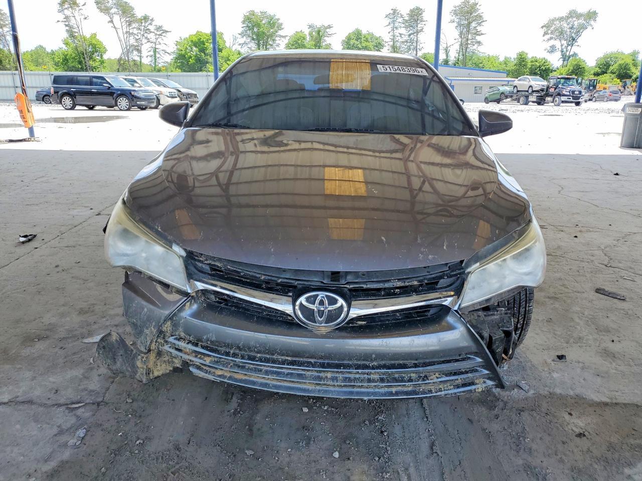 2017 Toyota Camry Le - Image 5