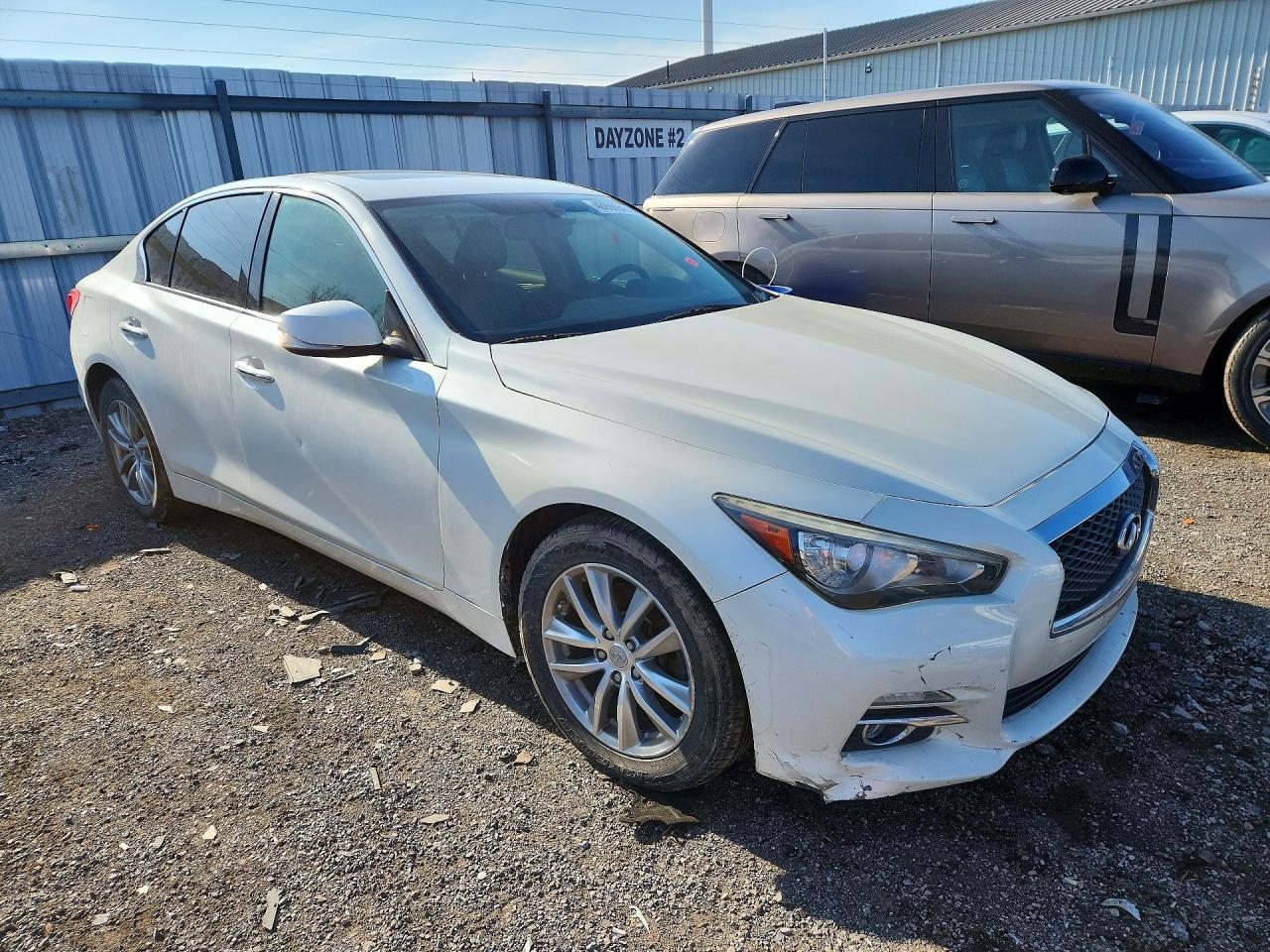 2016 Infiniti Q50 2.0T - Фото 4