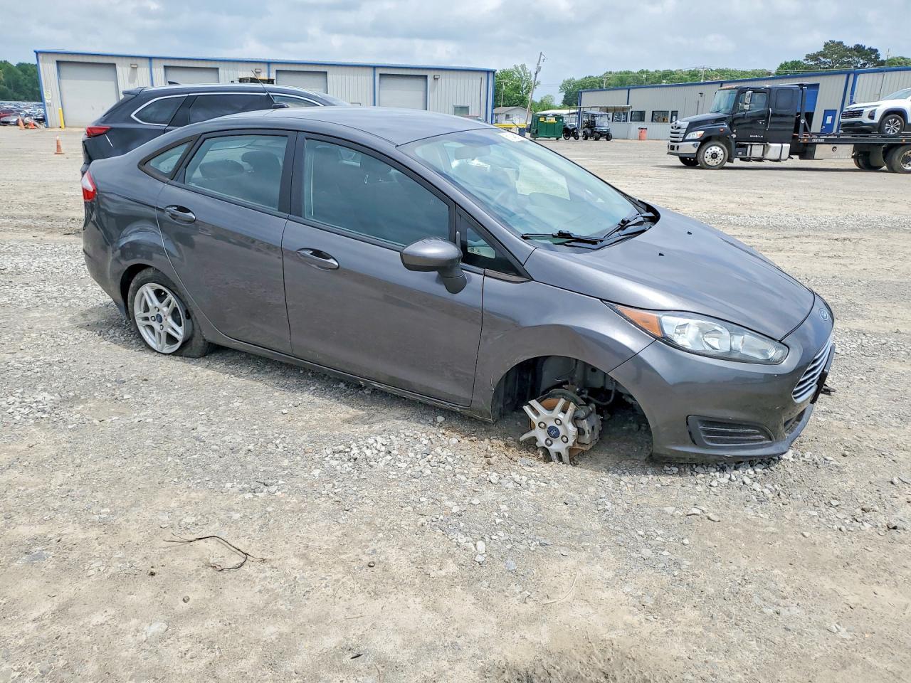 2019 Ford Fiesta Se - Фото 4