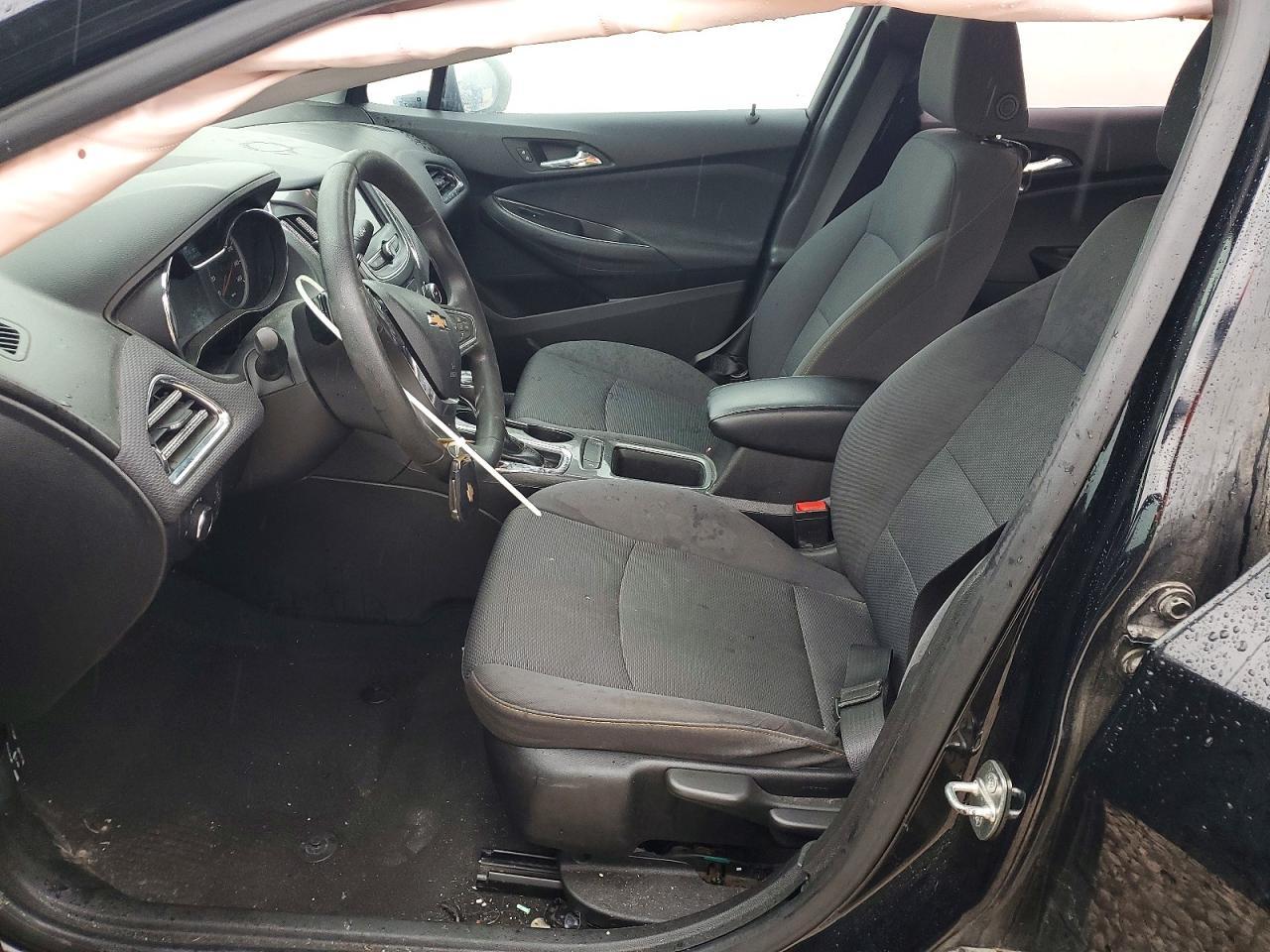 2019 Chevrolet Cruze Ls - Image 7