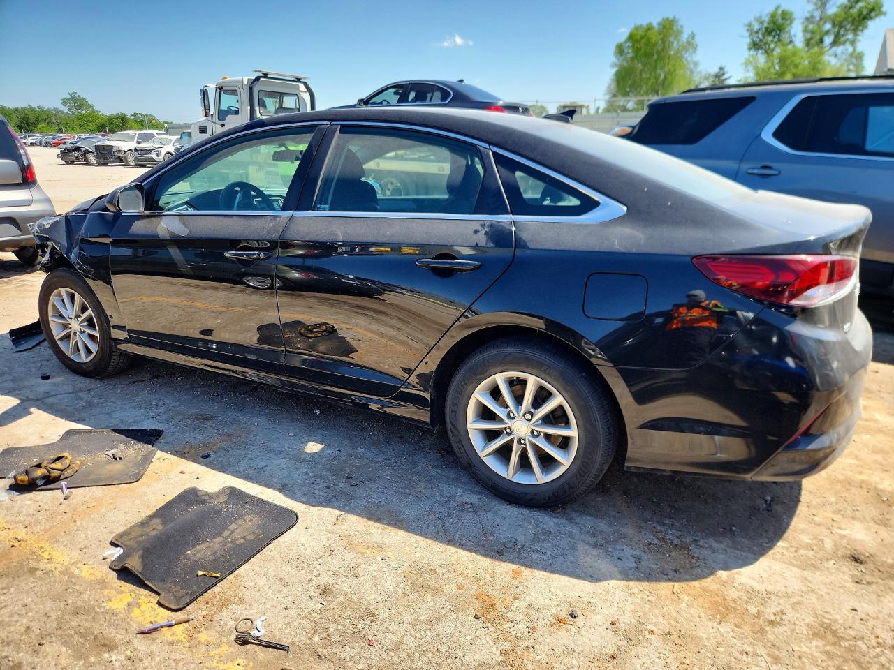 2019 Hyundai Sonata Se - Фото 2