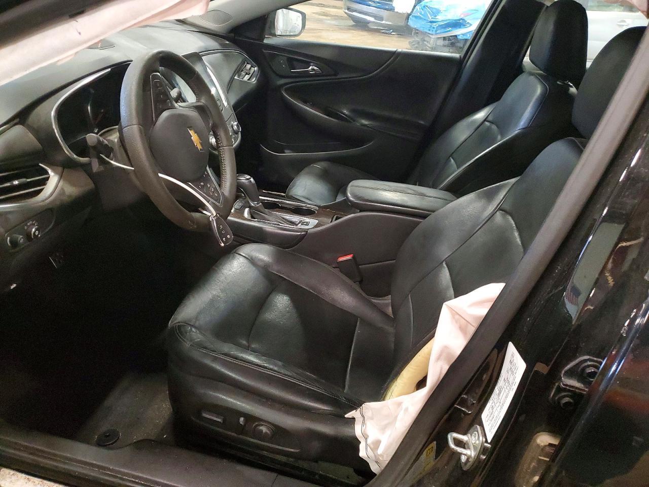 2017 Chevrolet Malibu Premier - Image 7