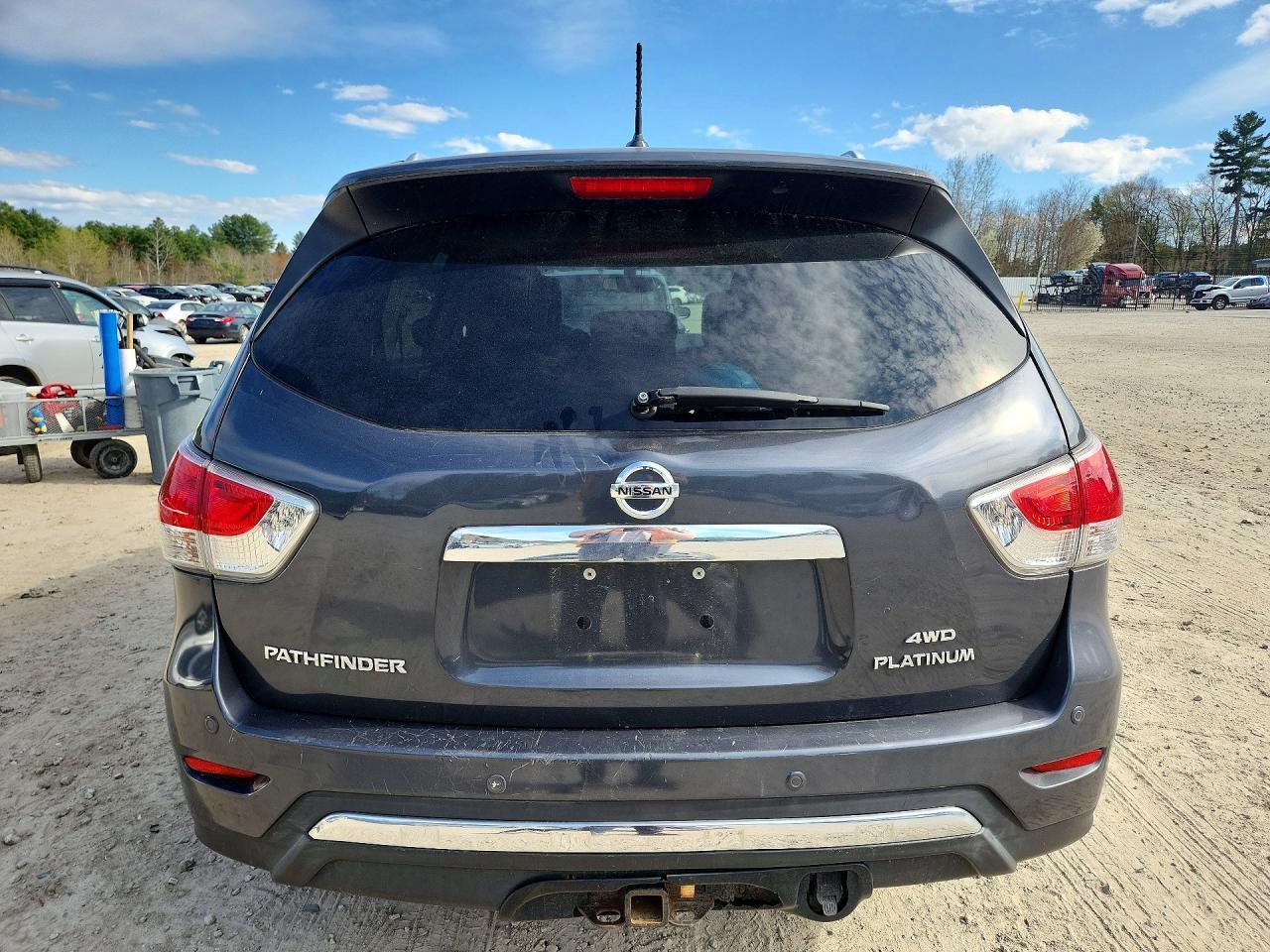 2013 Nissan Pathfinder S - Фото 6
