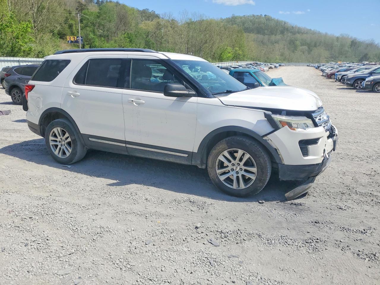 2018 Ford Explorer Xlt - Фото 4