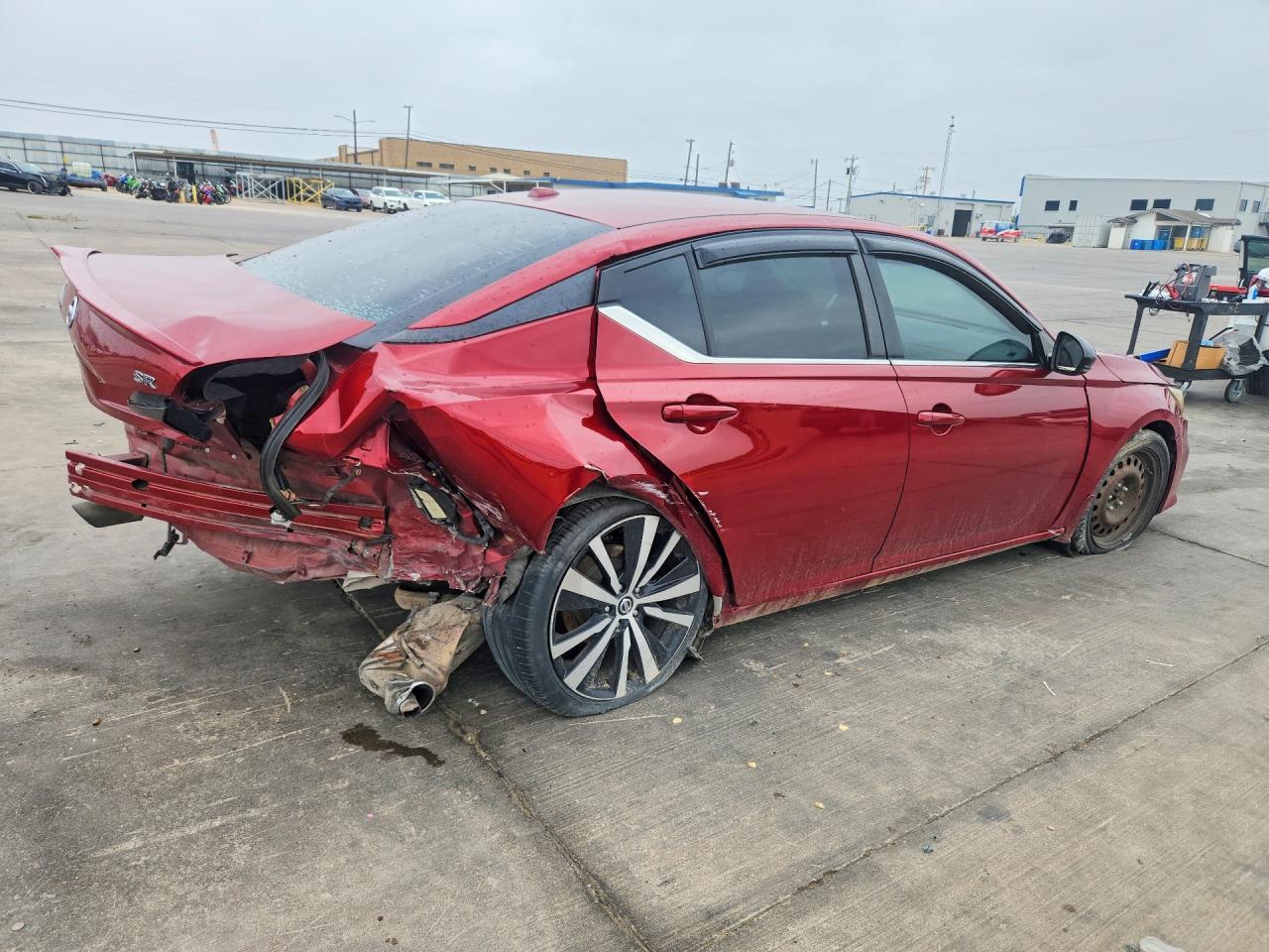 2019 Nissan Altima Sr - Фото 3