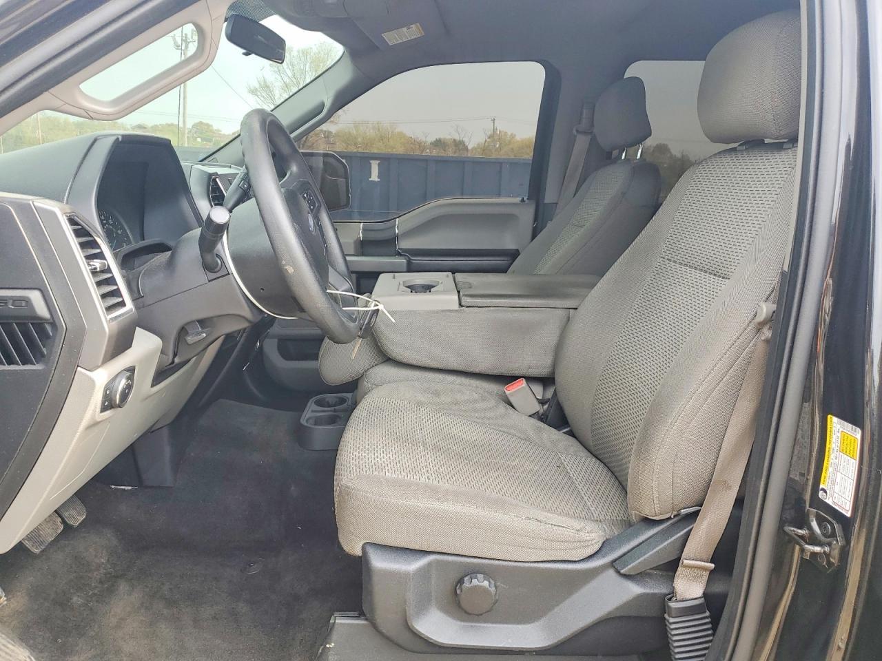 2015 Ford F150 Supercrew - Фото 7