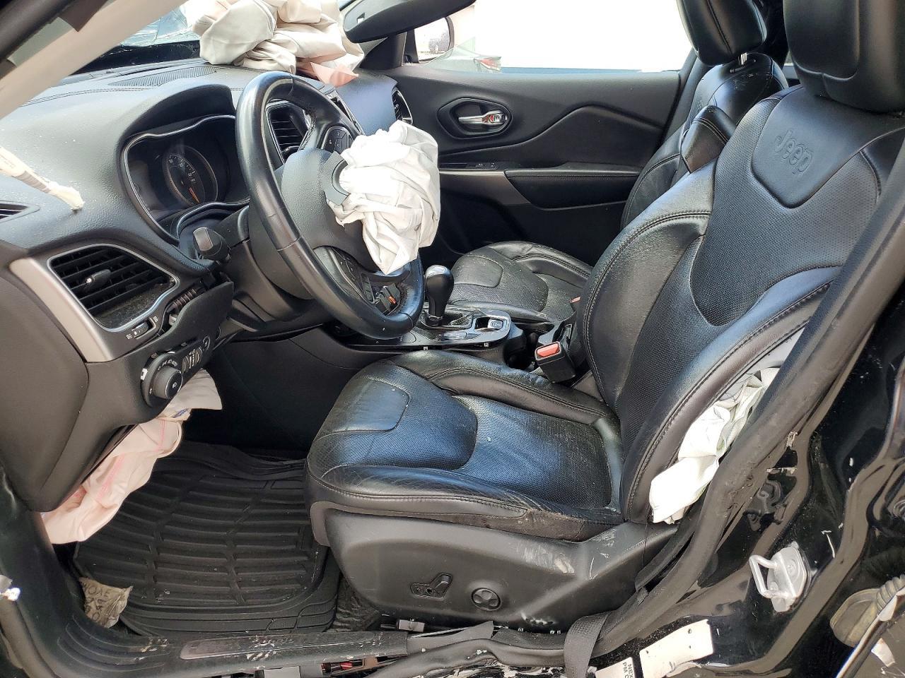 2019 Jeep Cherokee Limited - Image 7