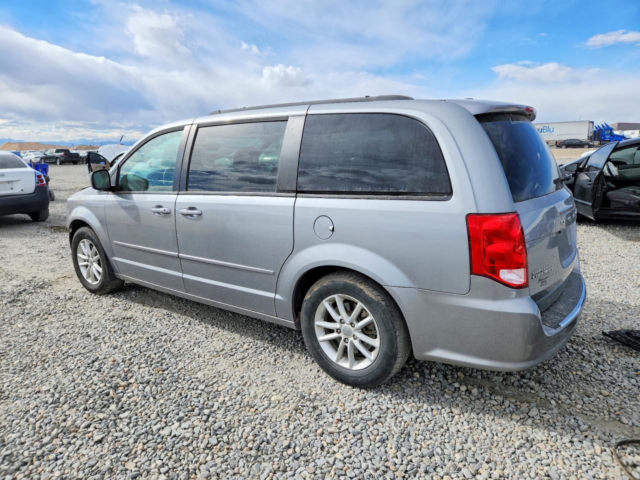 2016 Dodge Grand Caravan Sxt - Фото 2