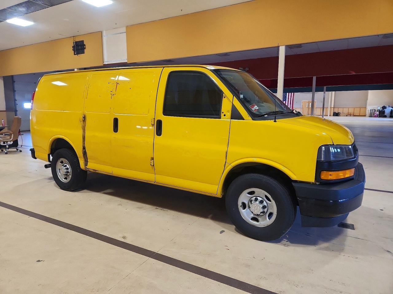 2019 Chevy Express G2500 Cargo - R & D - Pri Fleet - Фото 4