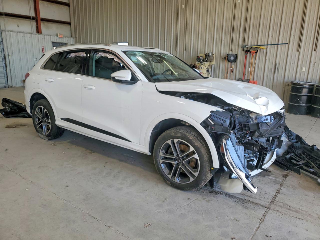 2025 Audi Q5 Premium - Фото 4