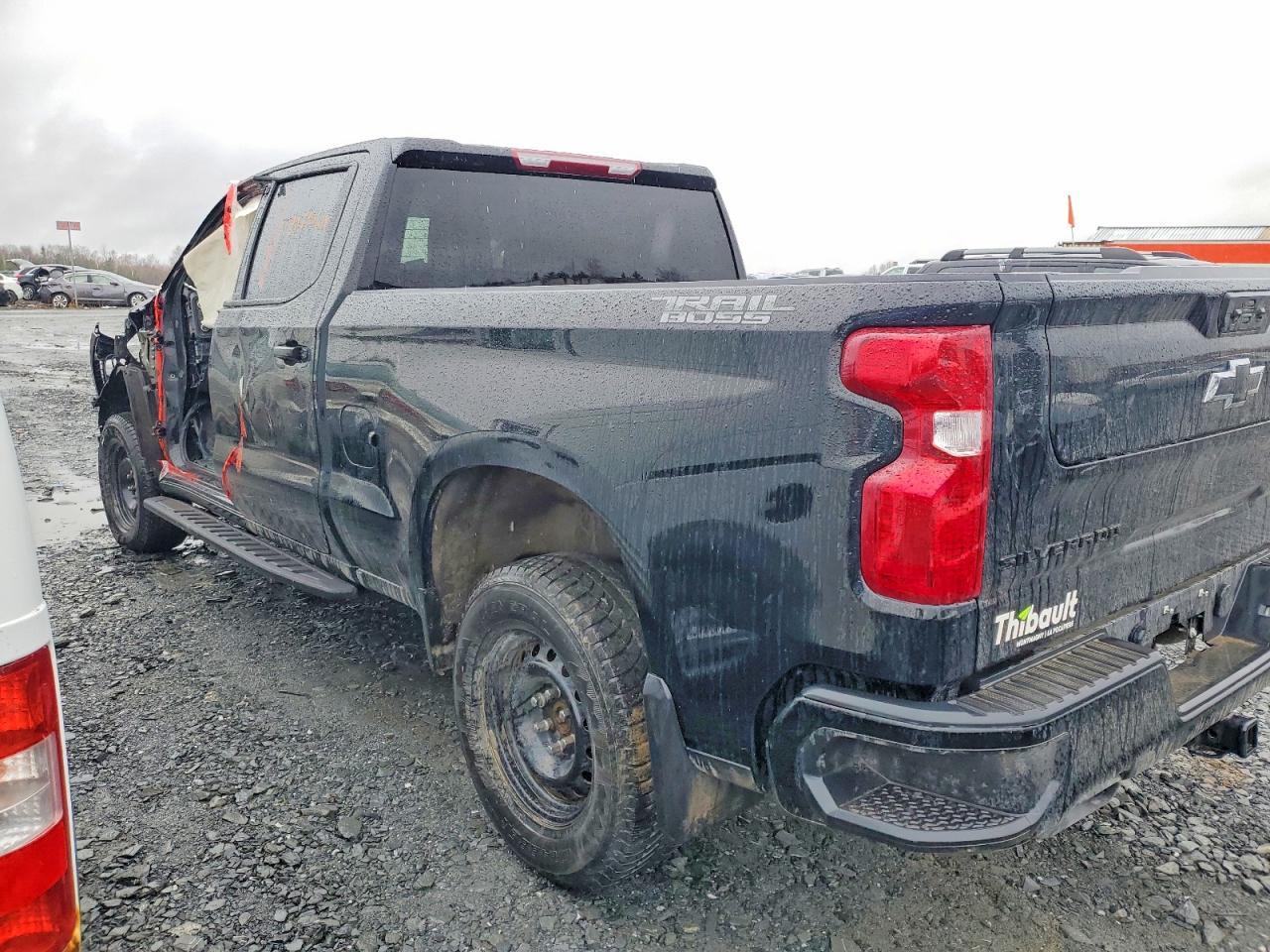 2026 Chevrolet Silverado K1500 Trail Boss Custom - Image 2