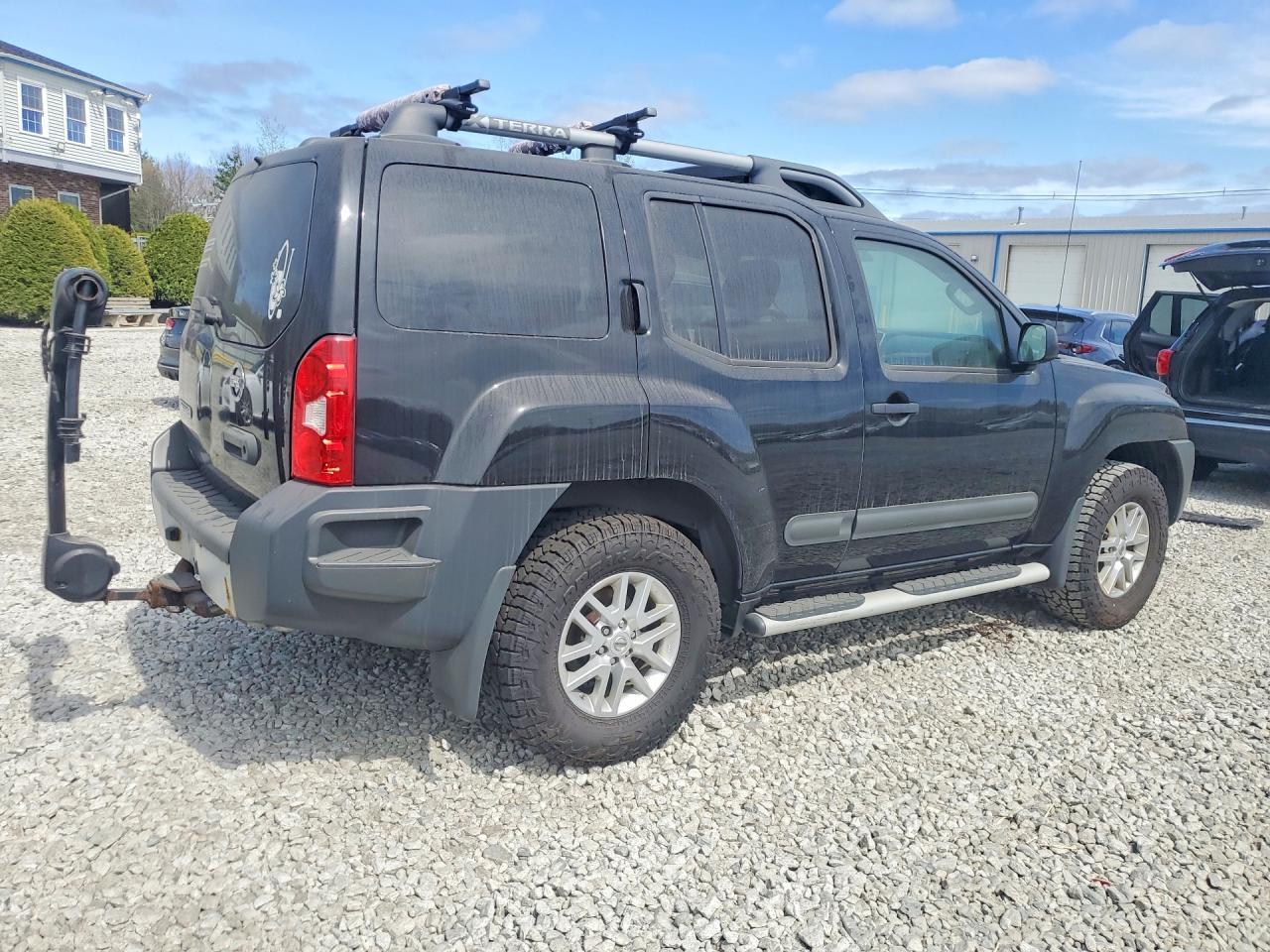 2015 Nissan Xterra - Image 3