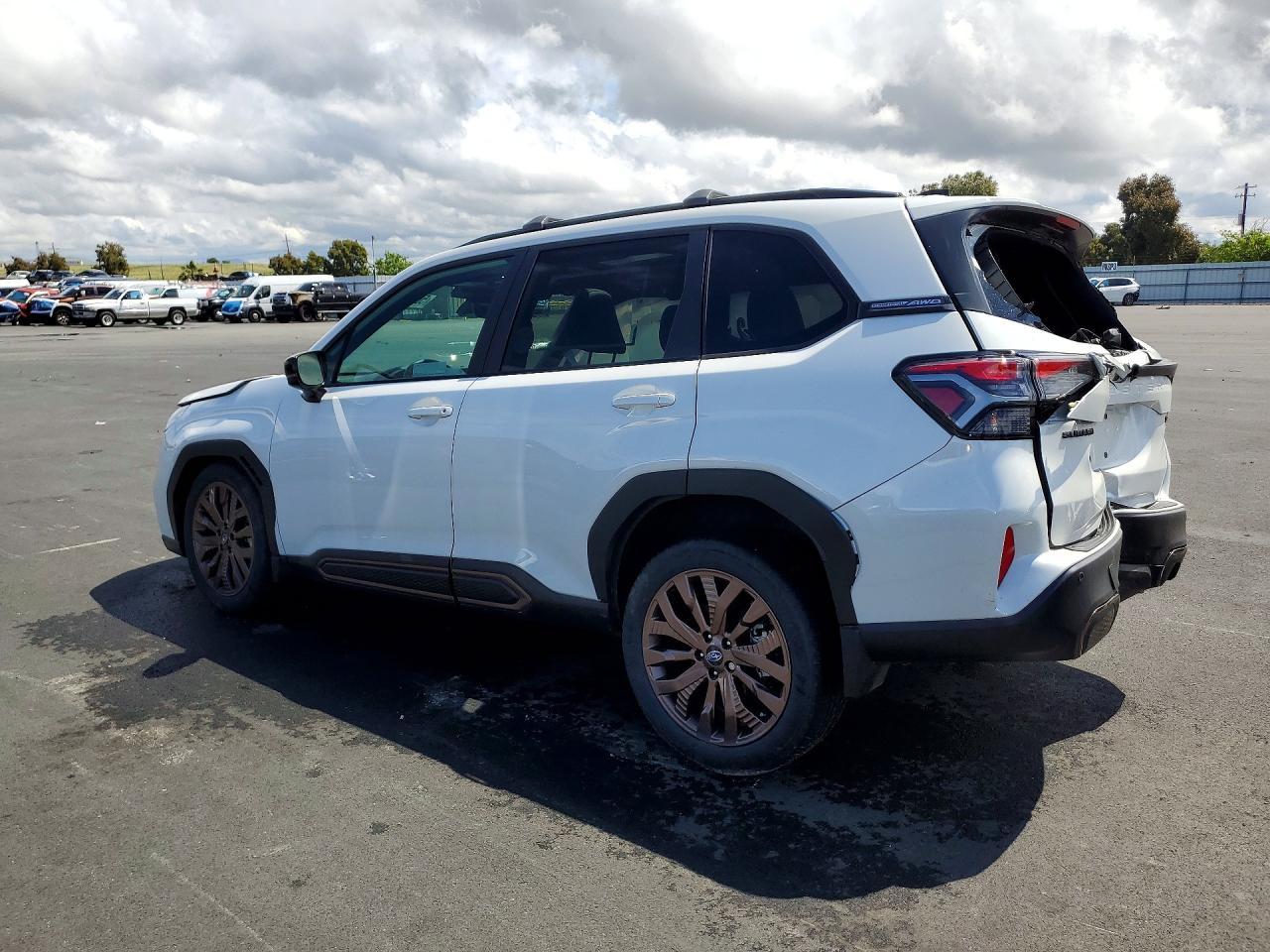 2026 Subaru Forester Sport - Фото 2