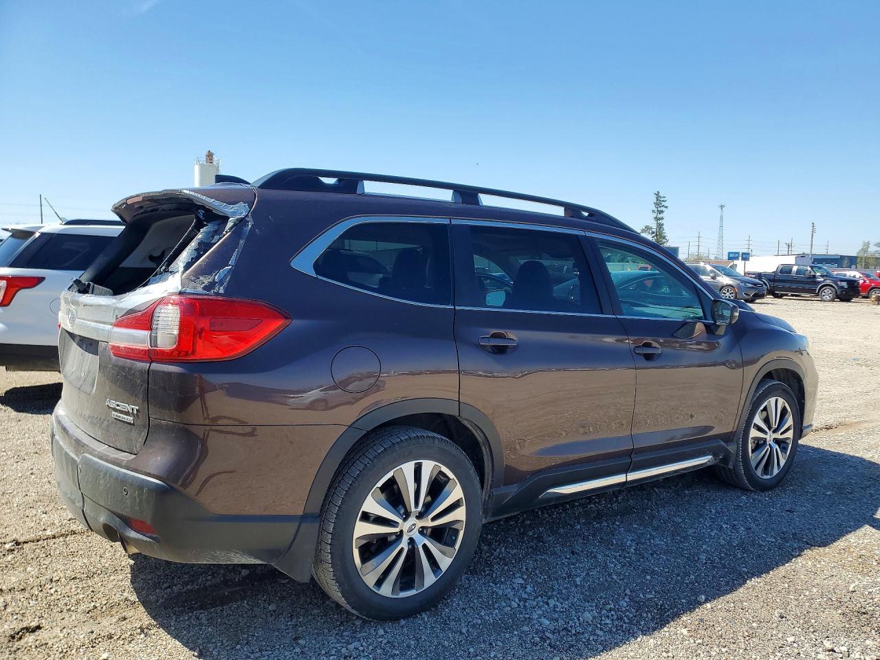 2021 Subaru Ascent Limited - Фото 3