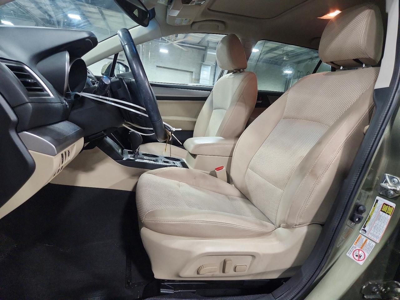 2016 Subaru Outback 2.5I Premium - Image 7