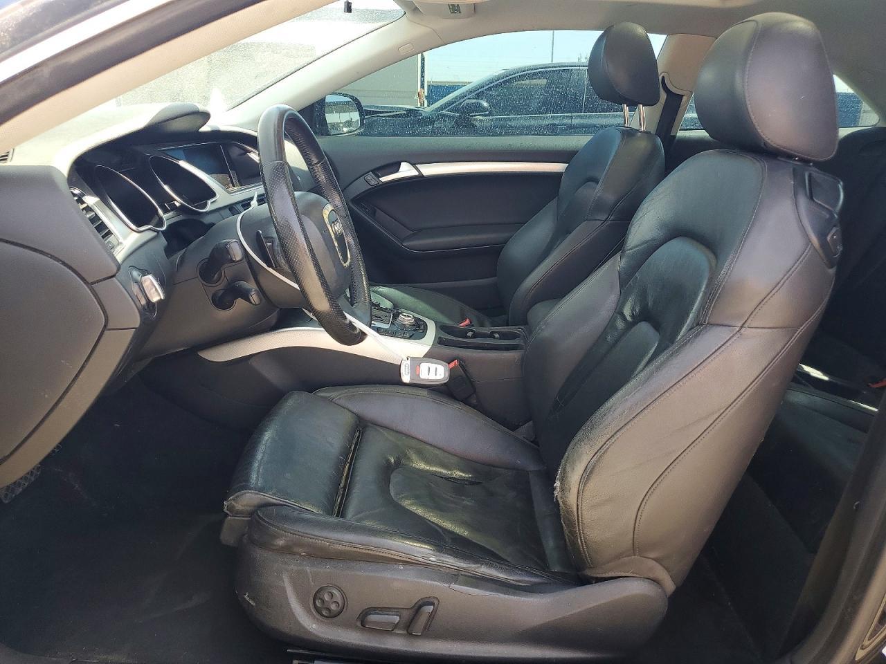 2011 Audi A5 Premium Plus - Image 7