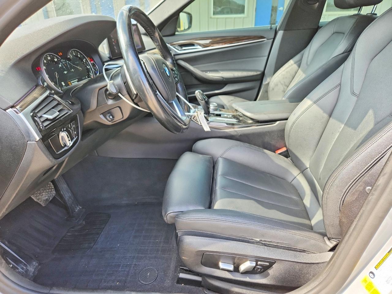 2019 BMW 530 I - Image 7