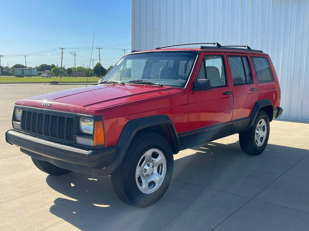 1995 Jeep Cherokee Sport - Фото 2