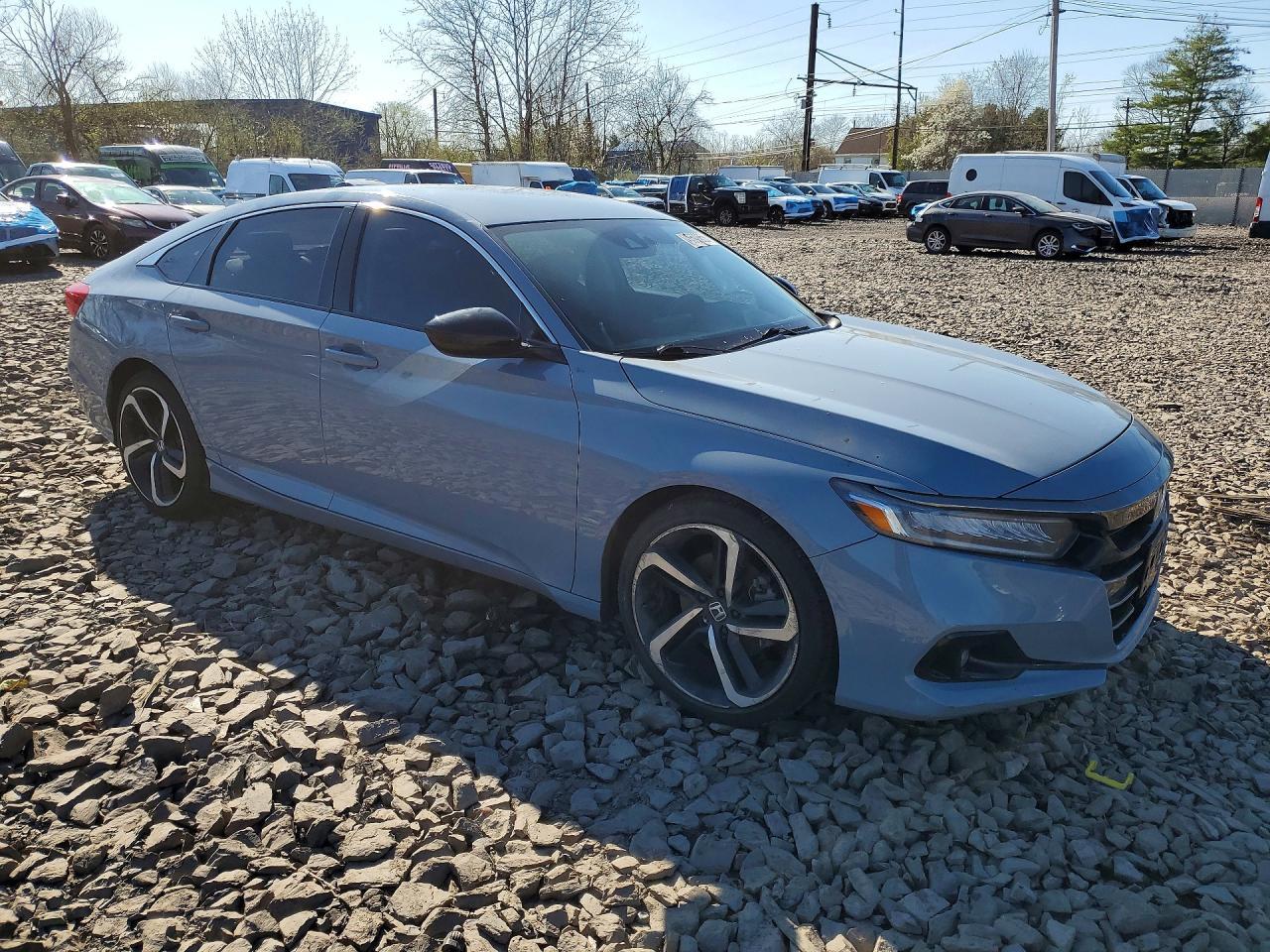 2022 Honda Accord Sport Se - Image 4
