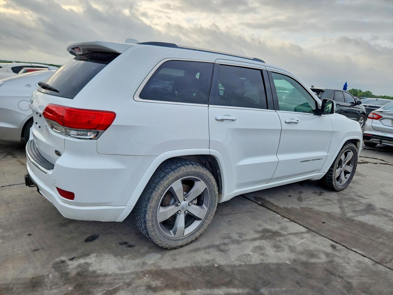 2015 Jeep Grand Cherokee Overland - Фото 3