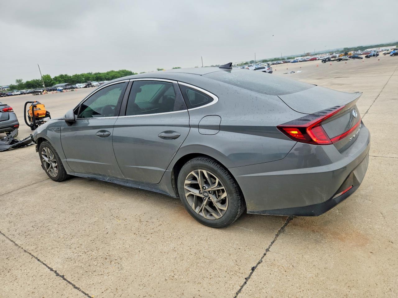 2020 Hyundai Sonata Sel - Фото 2
