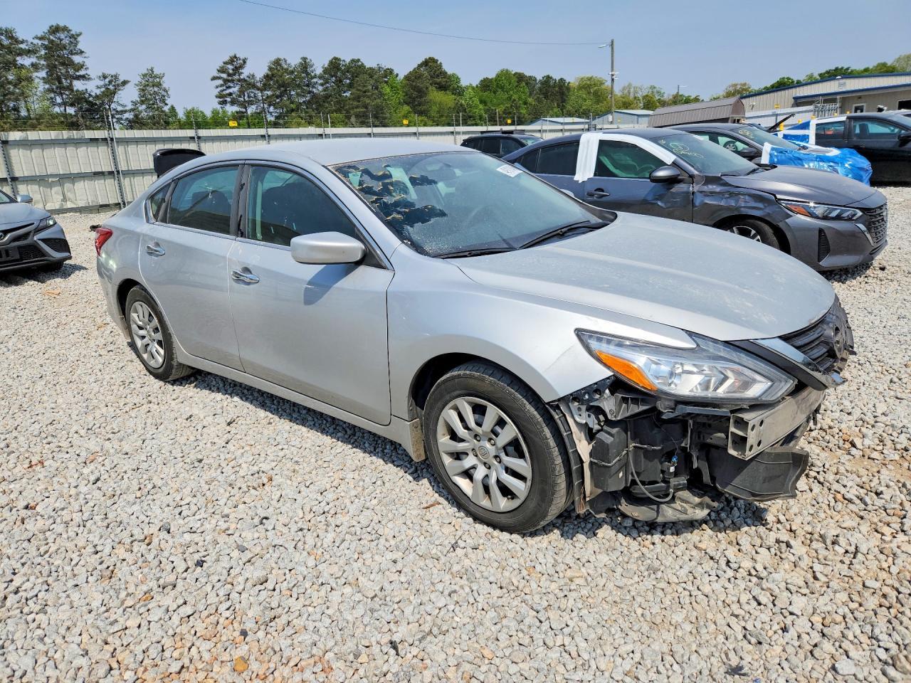2016 Nissan Altima 2.5 S - Фото 4