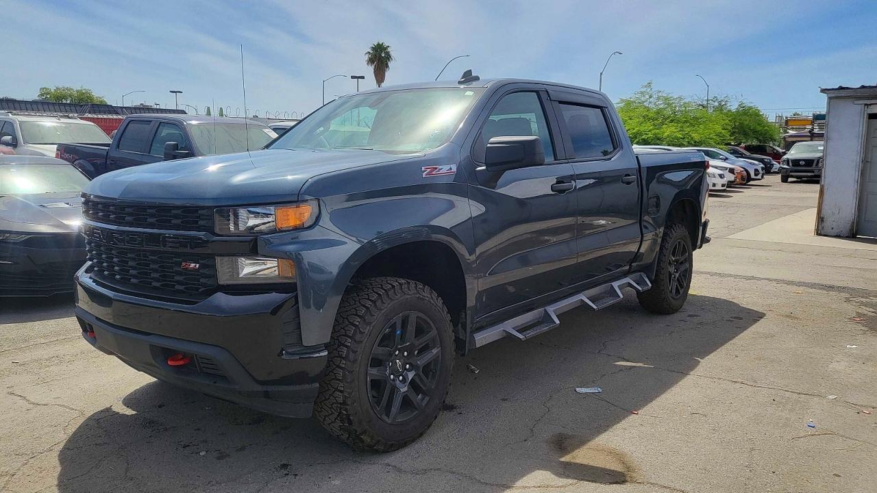 2021 Chevrolet Silverado K1500 Trail Boss Custom - Image 2