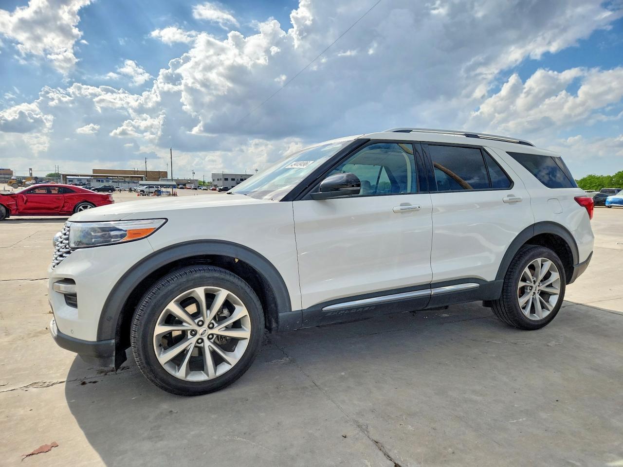 2021 Ford Explorer Platinum
