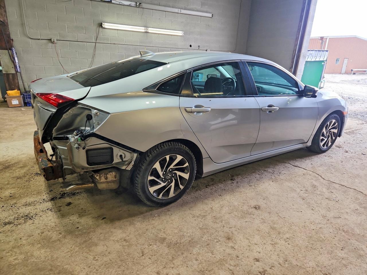 2018 Honda Civic Ex - Image 3