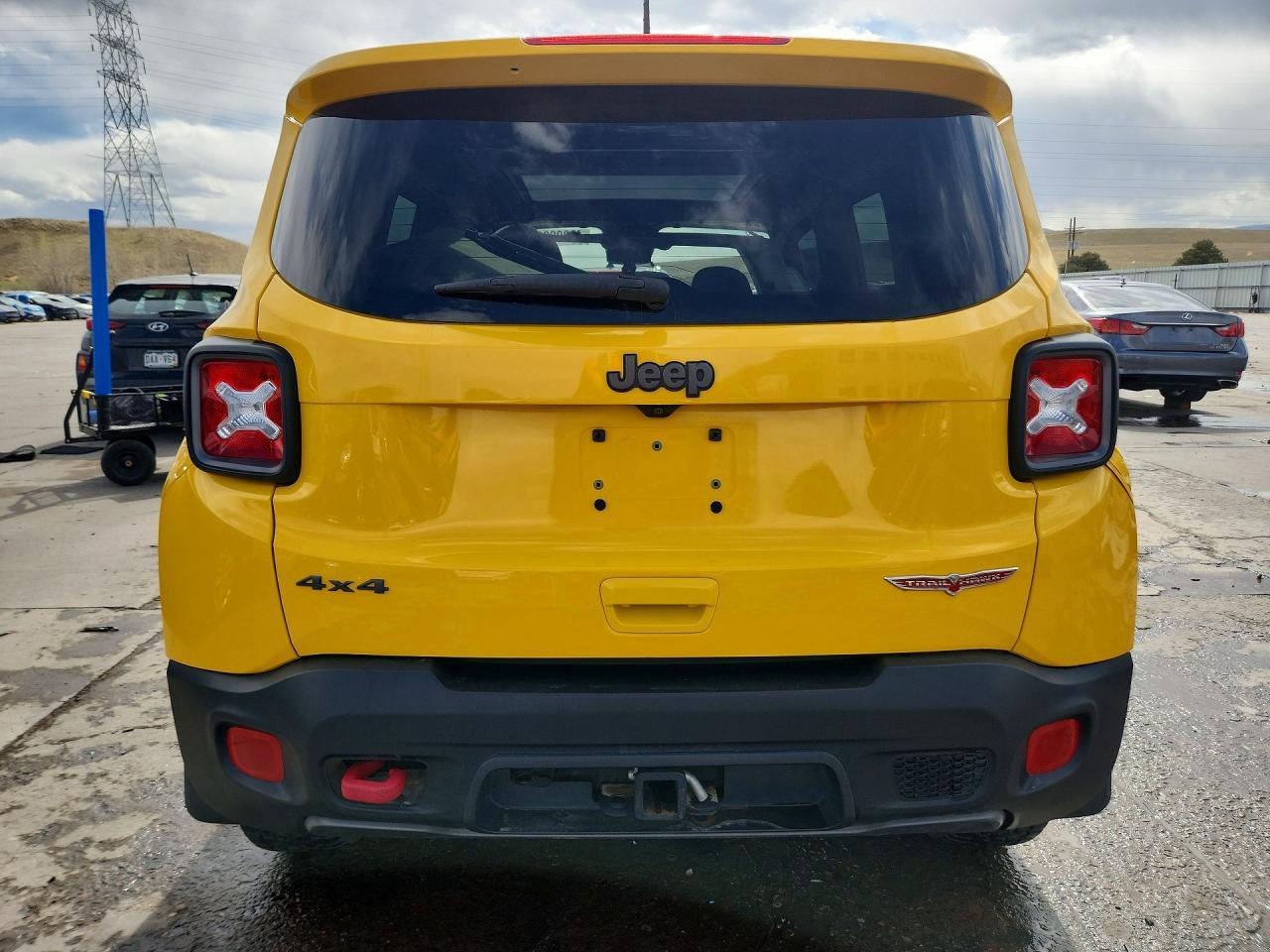 2018 Jeep Renegade Trailhawk - Image 6