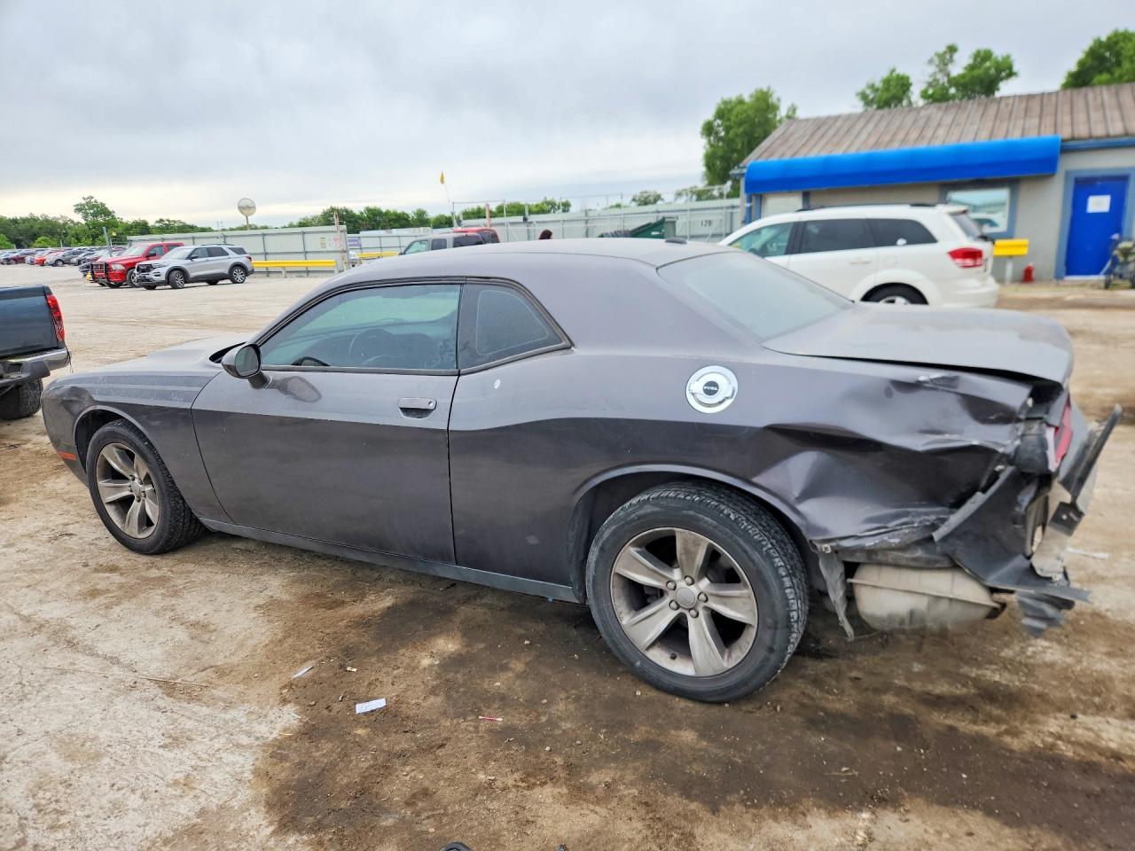 2015 Dodge Challenger Sxt - Фото 2