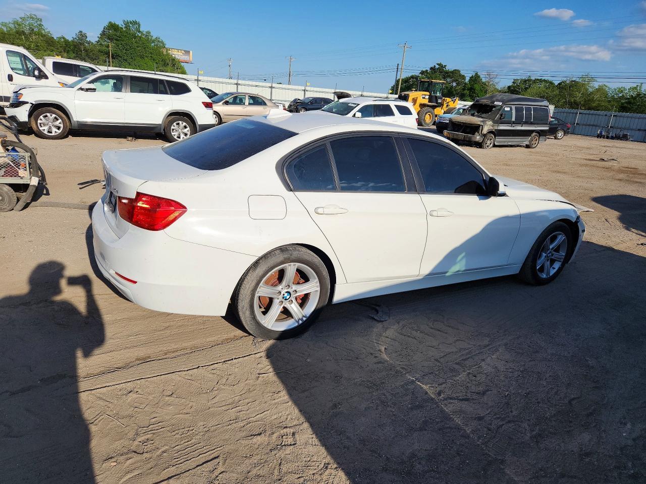 2015 BMW 320 I - Фото 3
