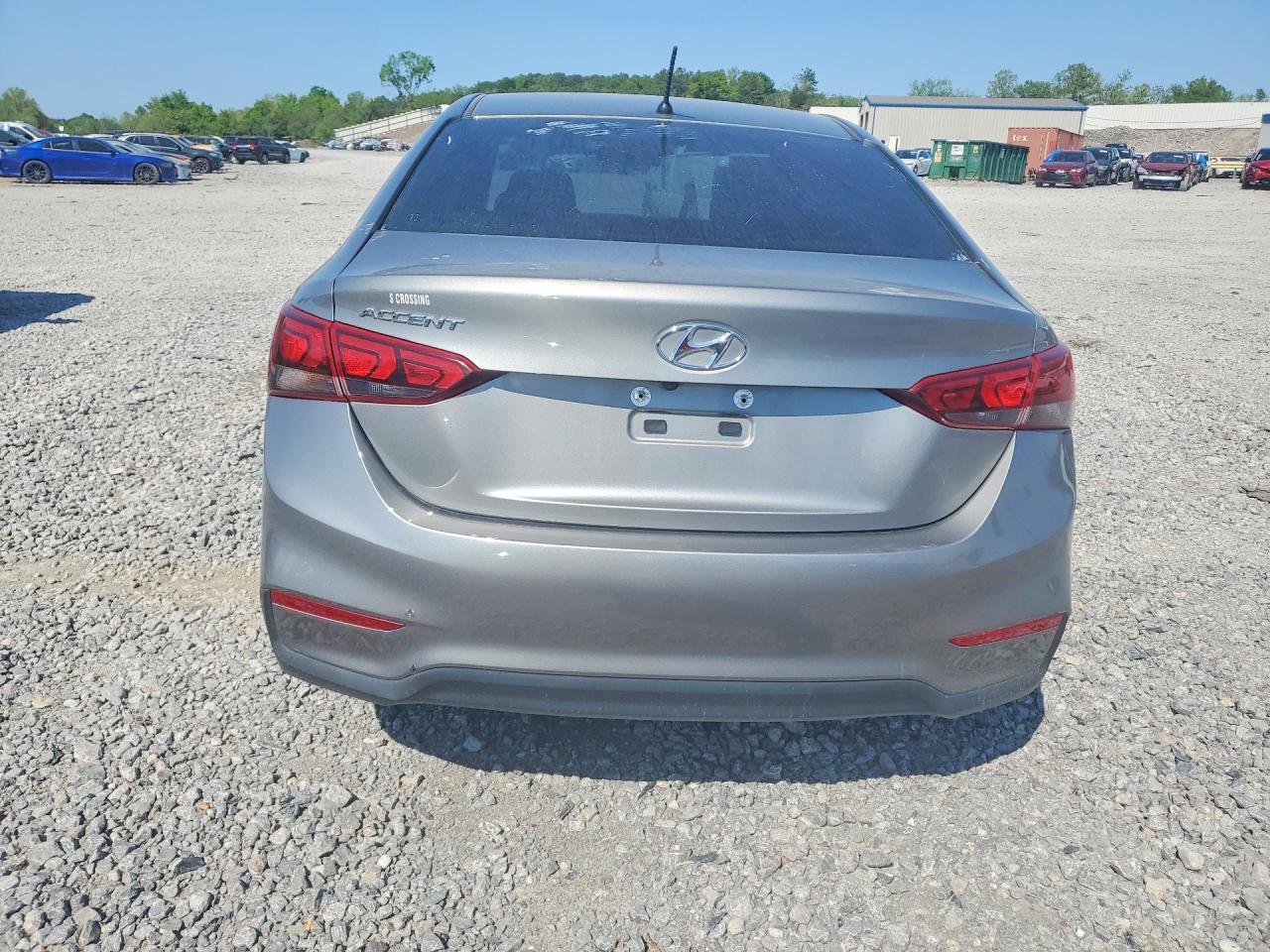 2022 Hyundai Accent Se - Image 6
